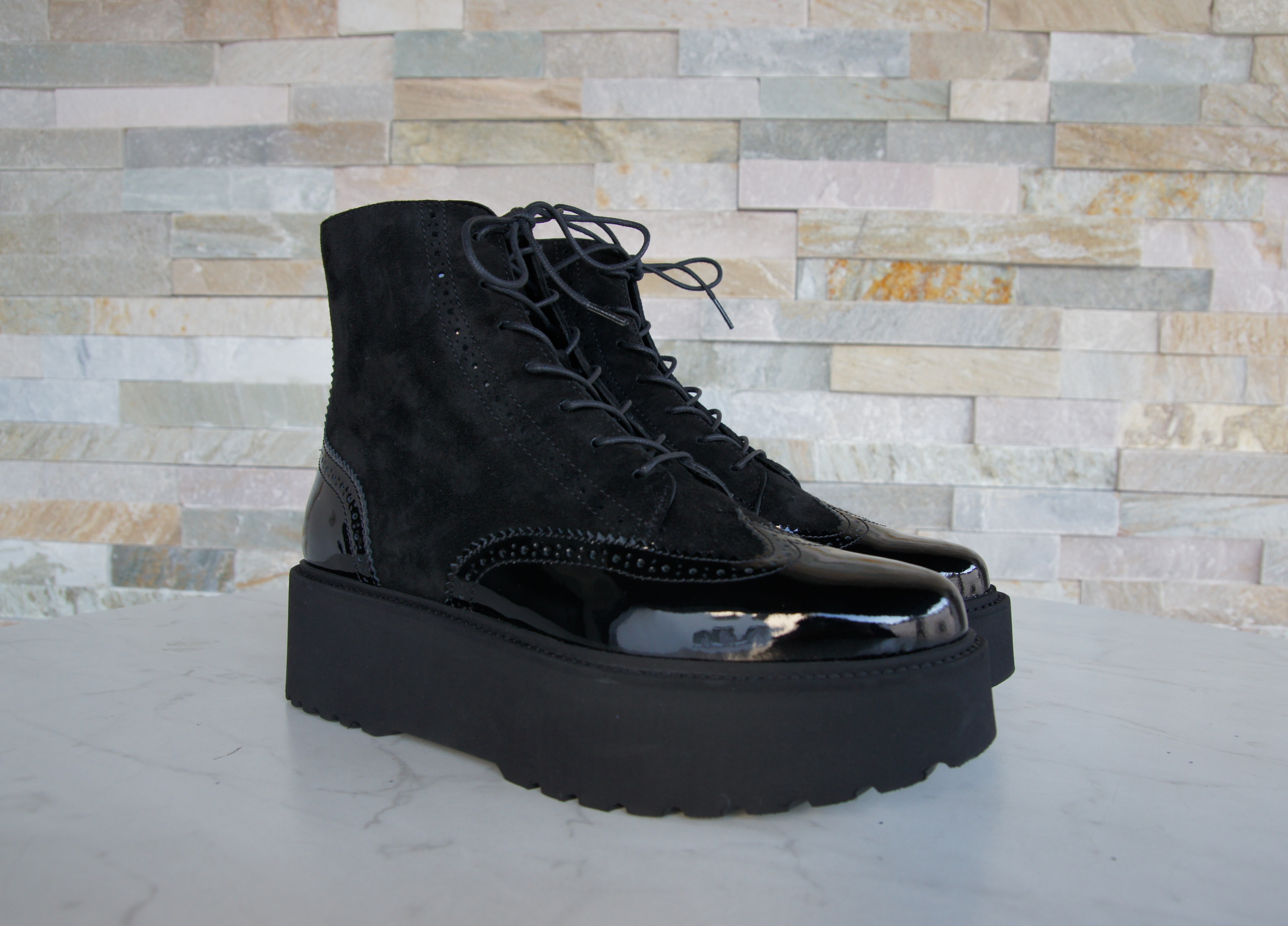Hogan Plateau Lack Stiefeletten schwarz 