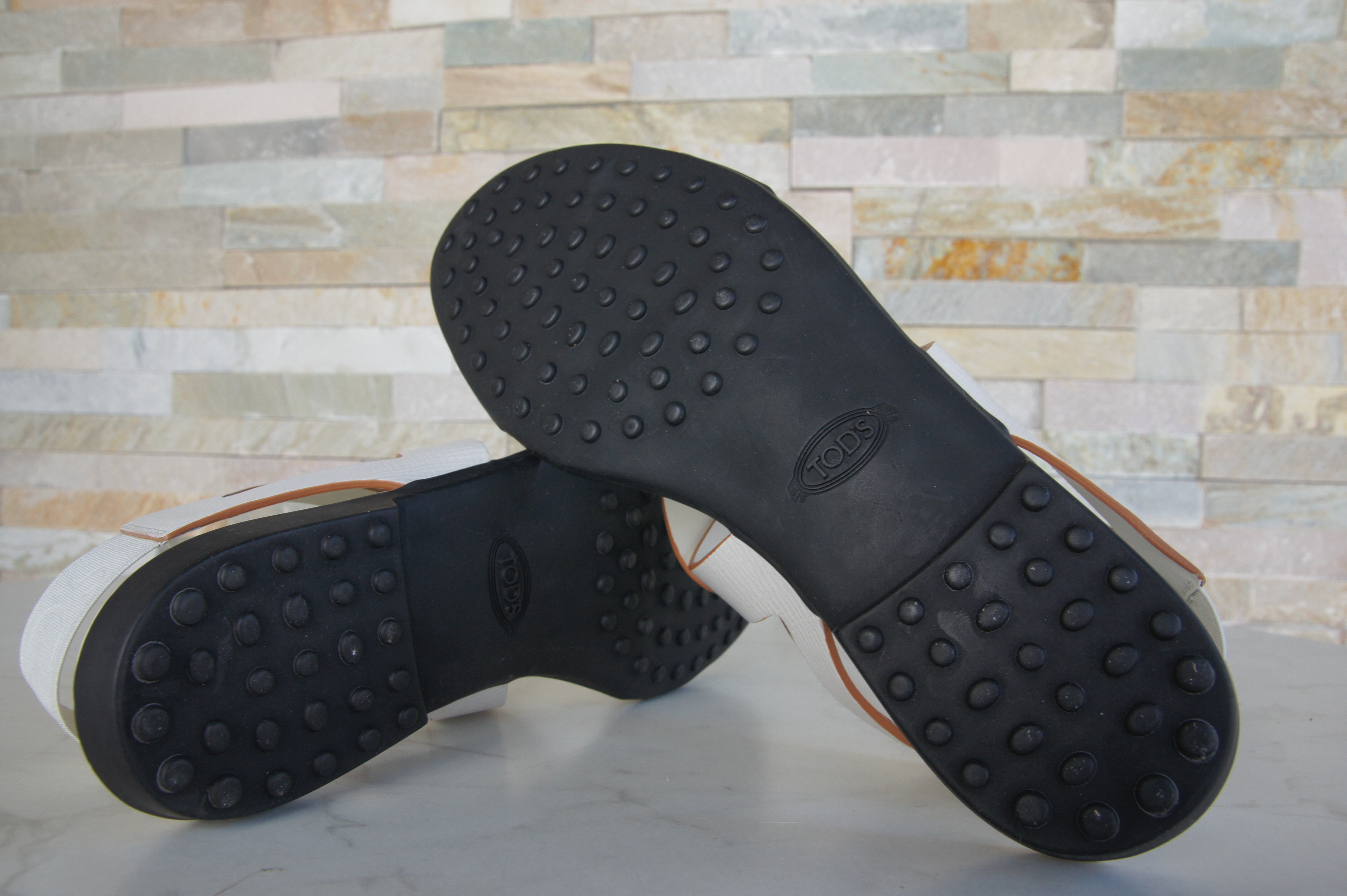 TOD'S Sandalen weiß