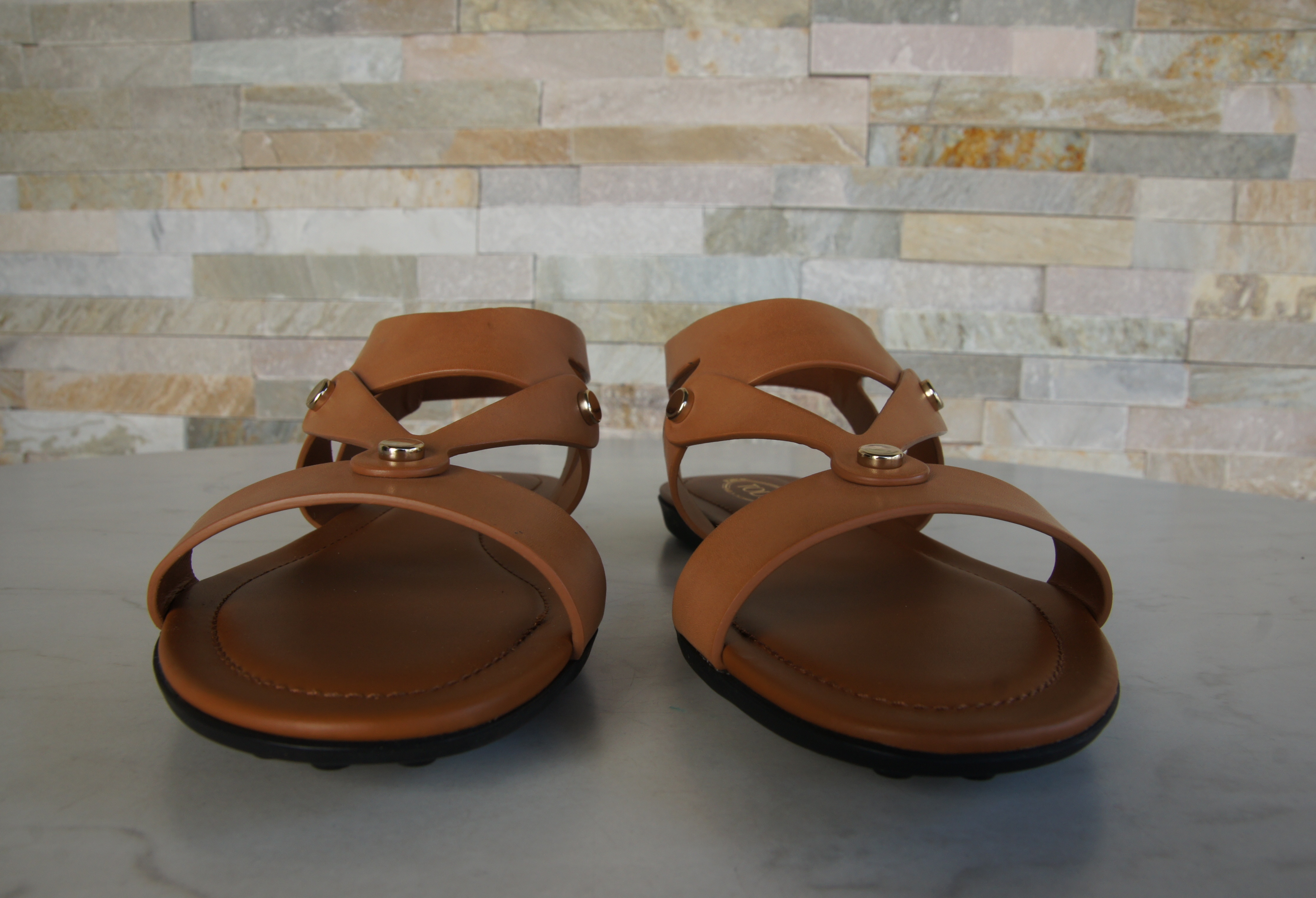 TOD'S Sandalen cuoio braun