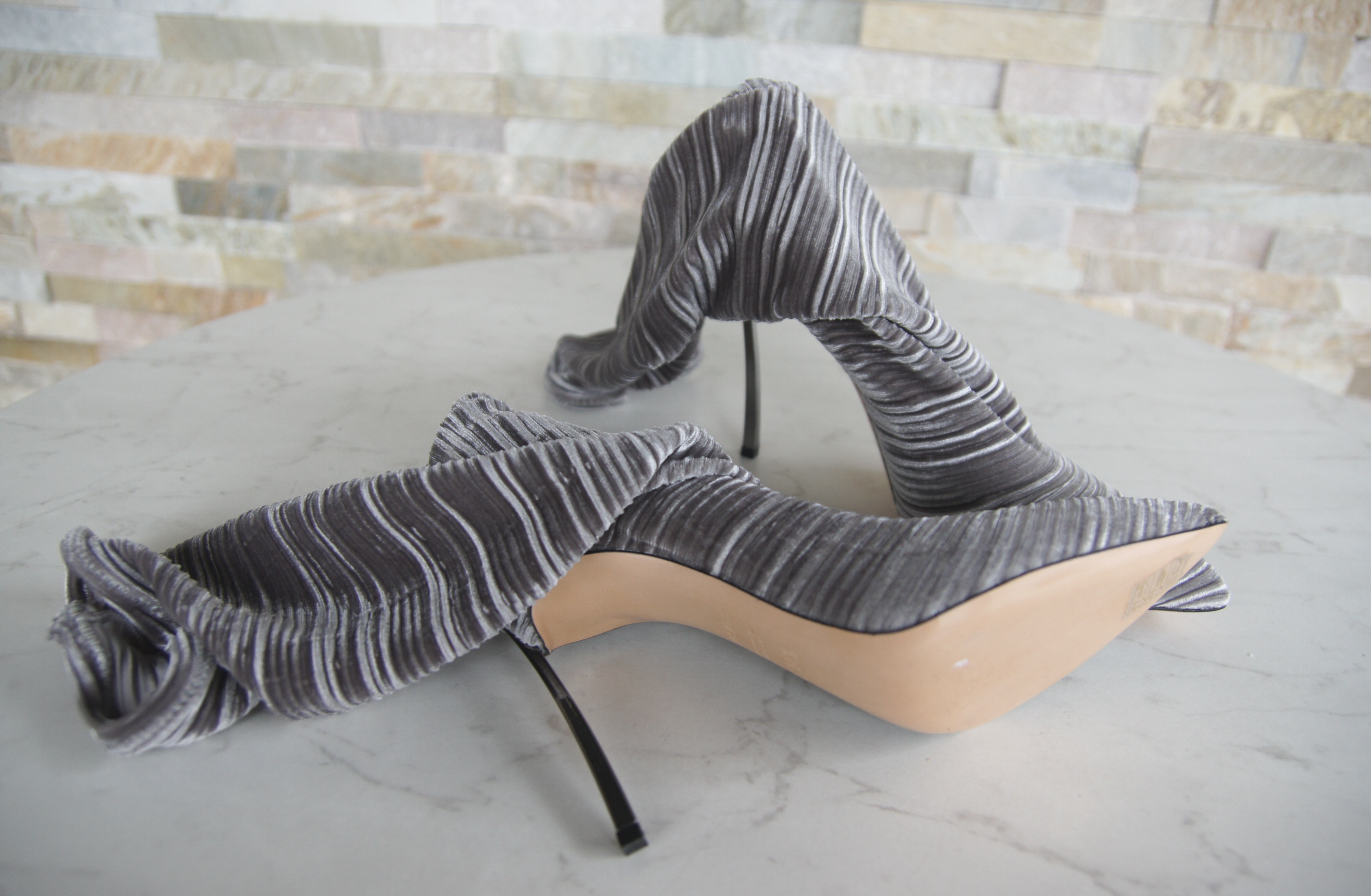 Casadei Stiefeletten High Heels Satin silbergrau