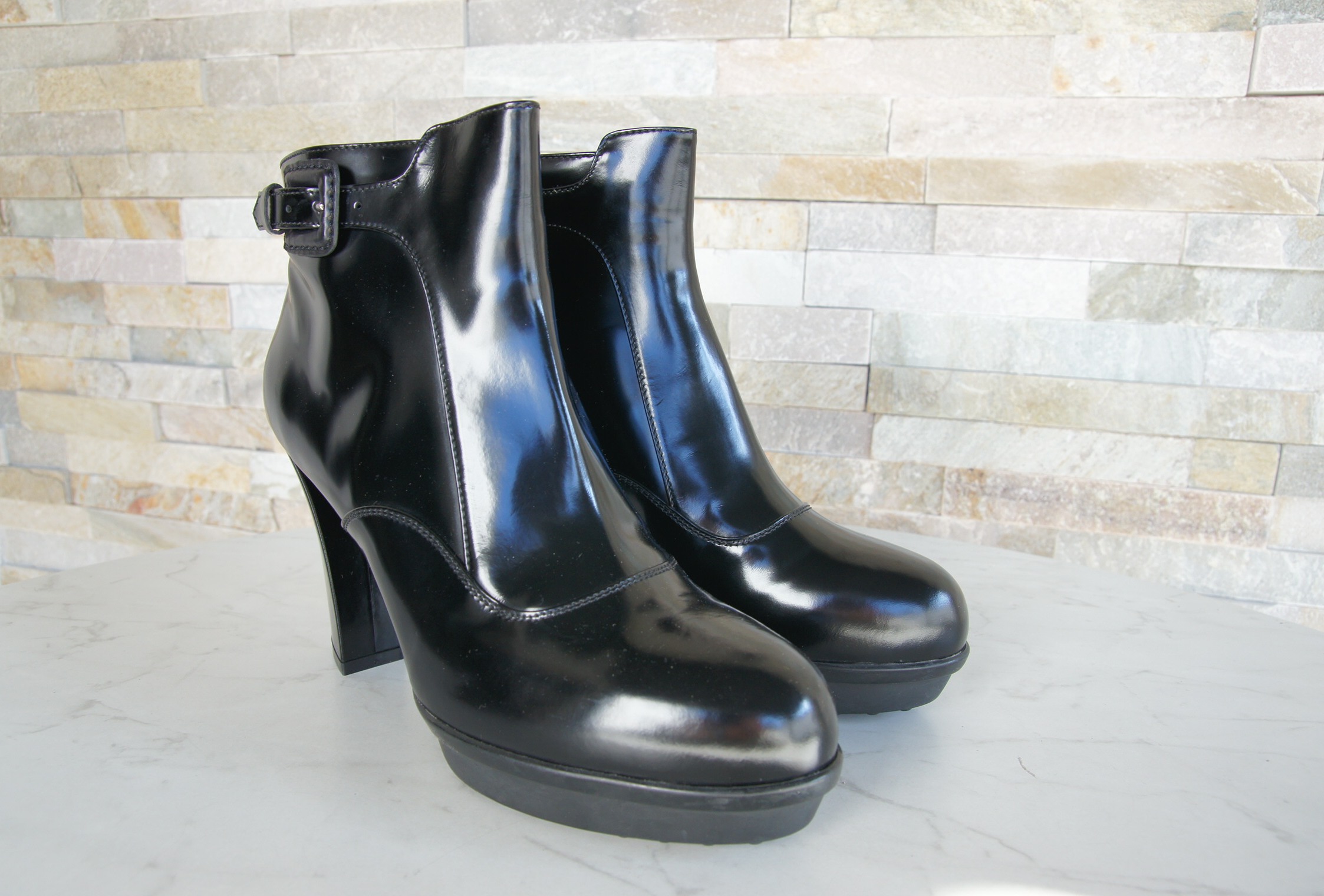 Tod's Plateau Stiefeletten Heels schwarz 