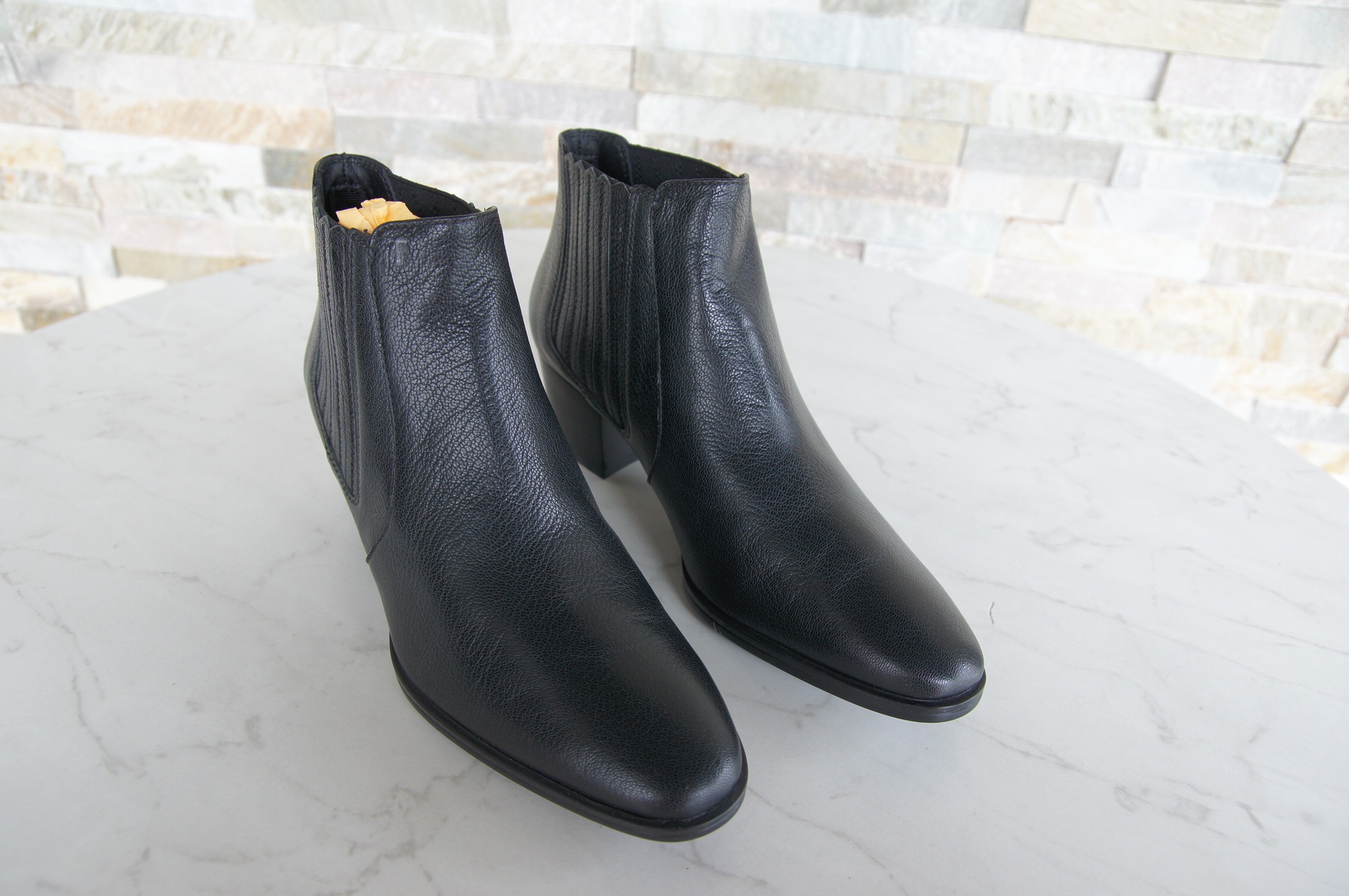 Tod's ankle boots booties black