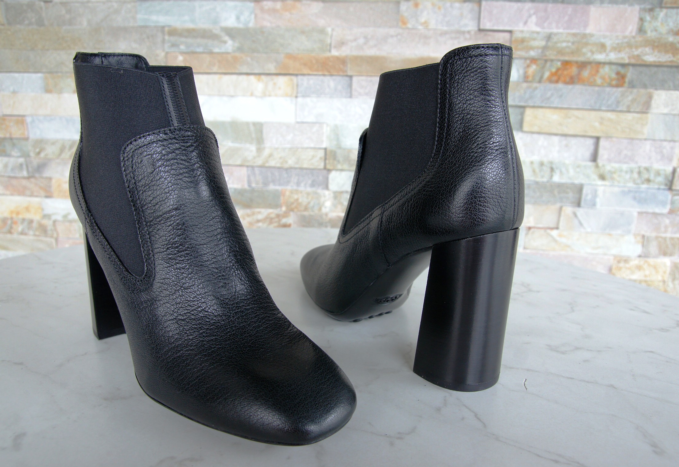 Tod's ankle boots booties high heels black