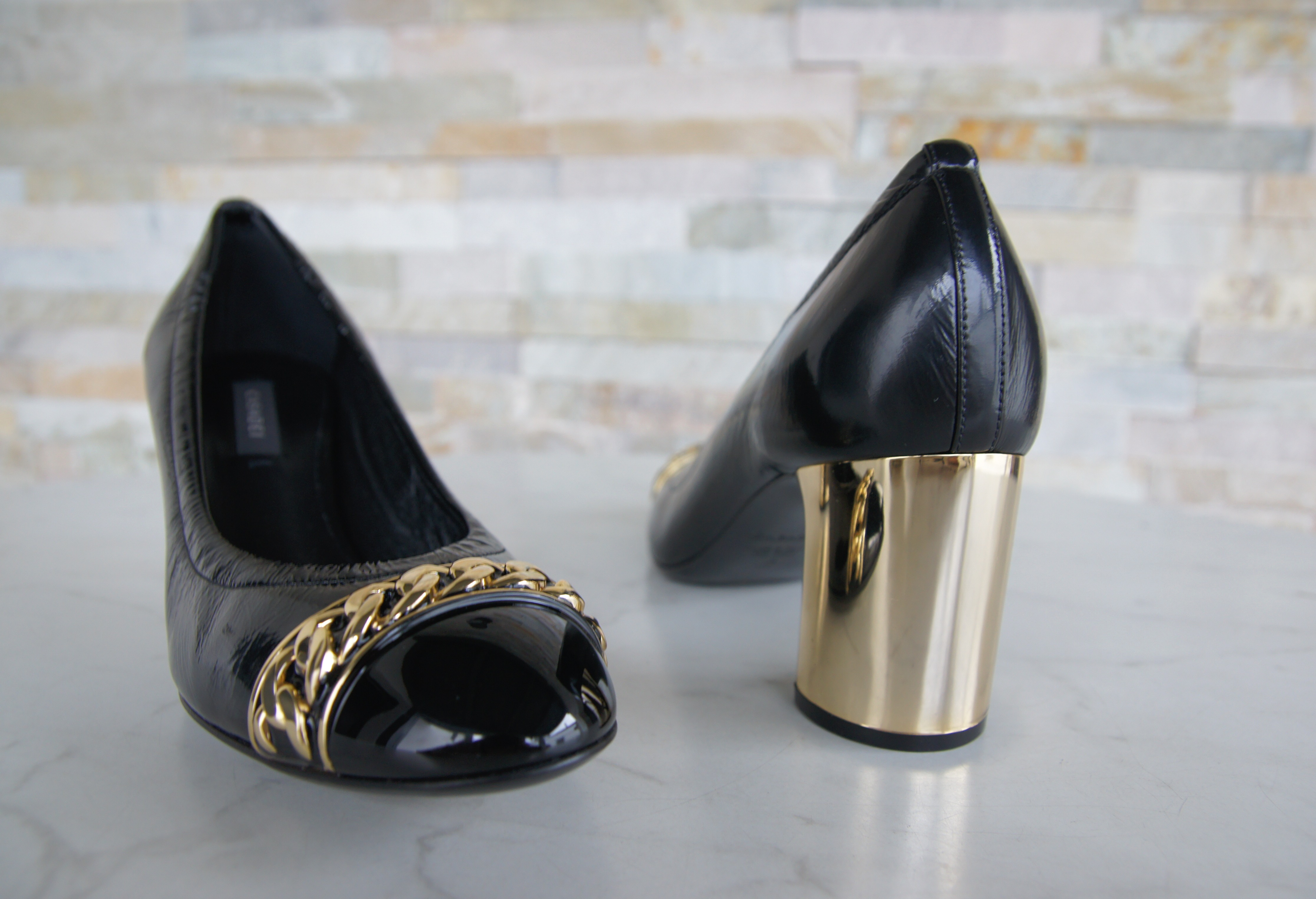 Casadei pumps patent chain black