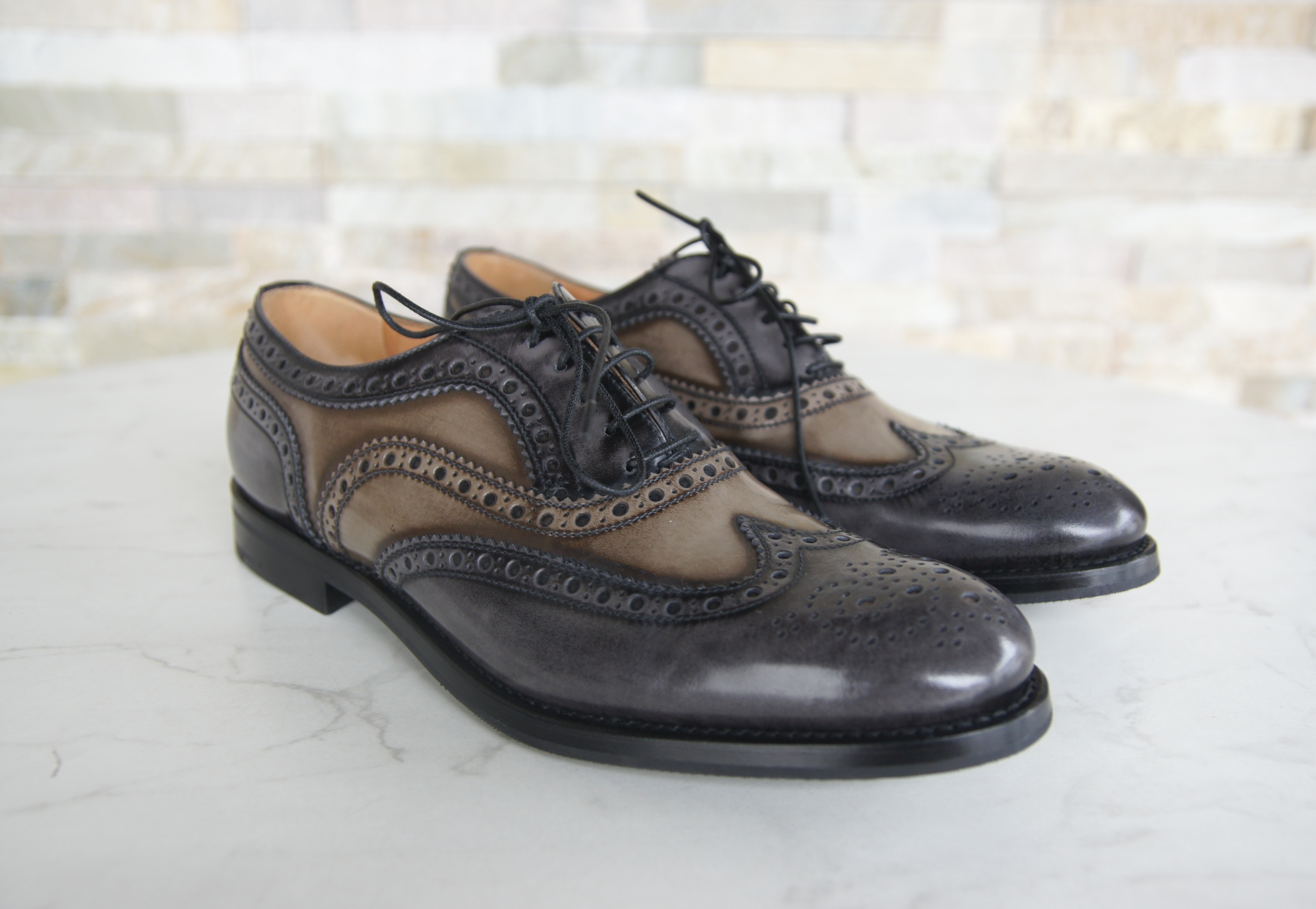 Church's Schnürschuhe Halbschuhe grau schilf