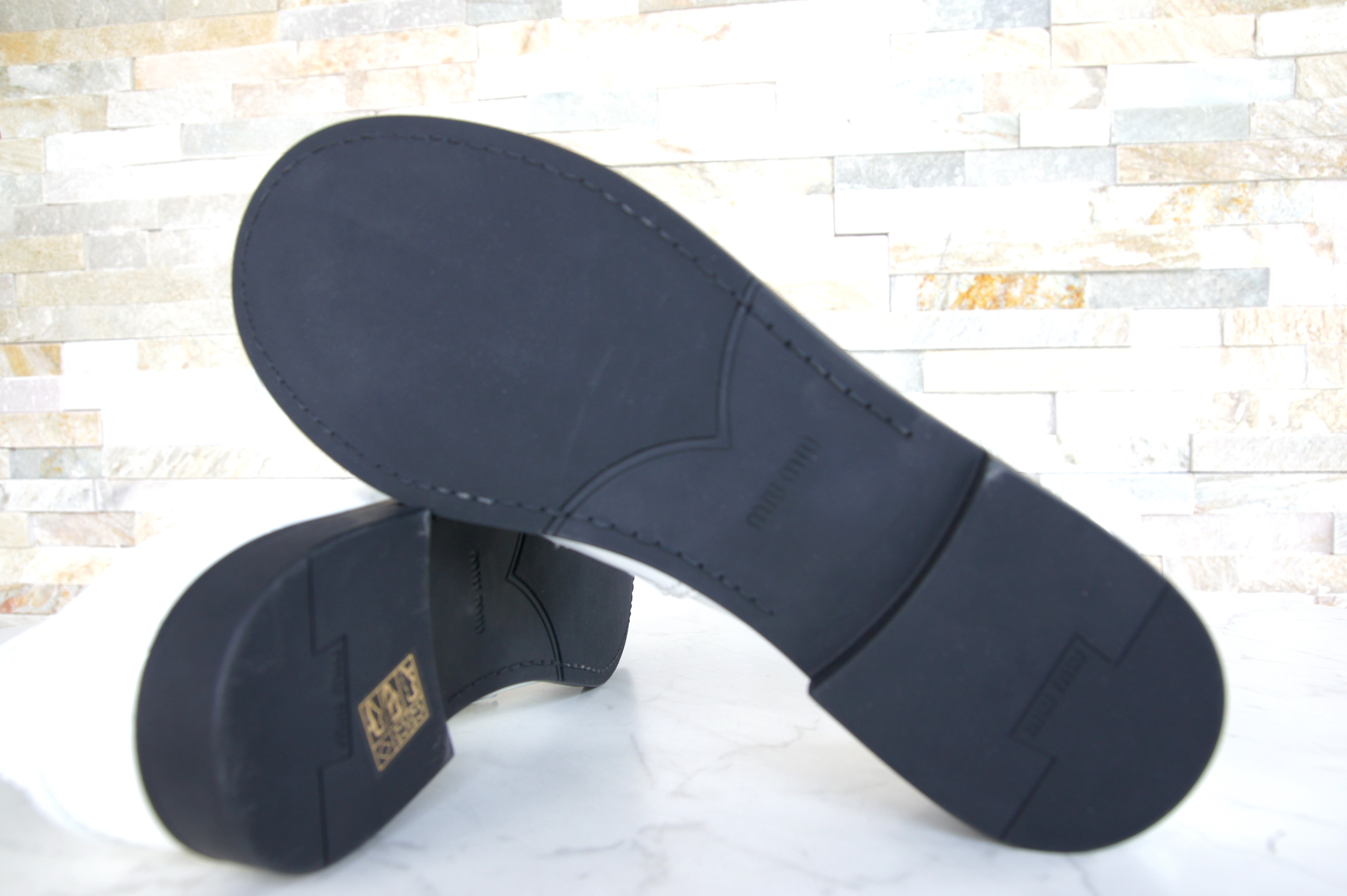 MIU MIU Slipper Mokassins Halbschuhe weiss