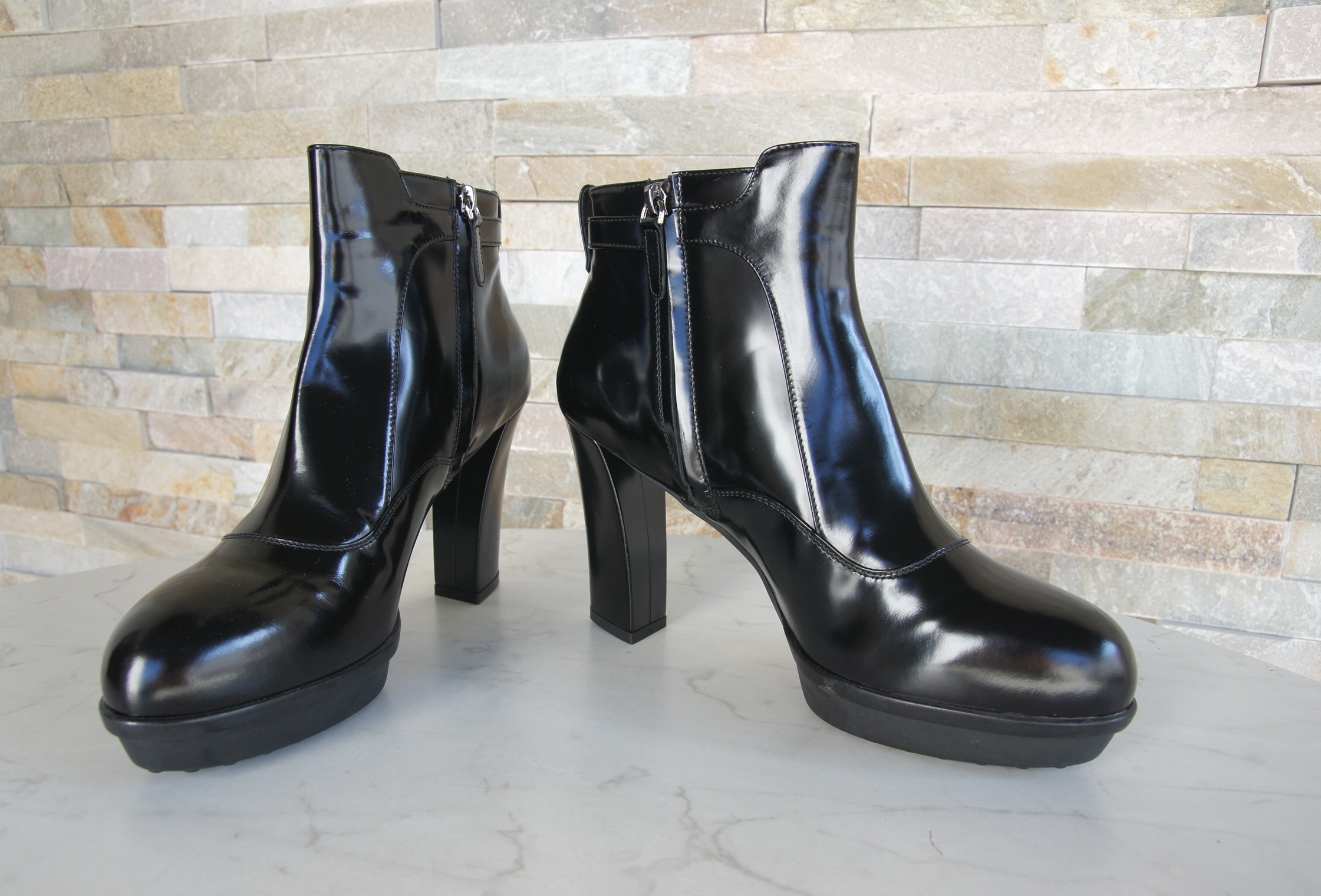 Tod's Plateau Stiefeletten Heels schwarz 
