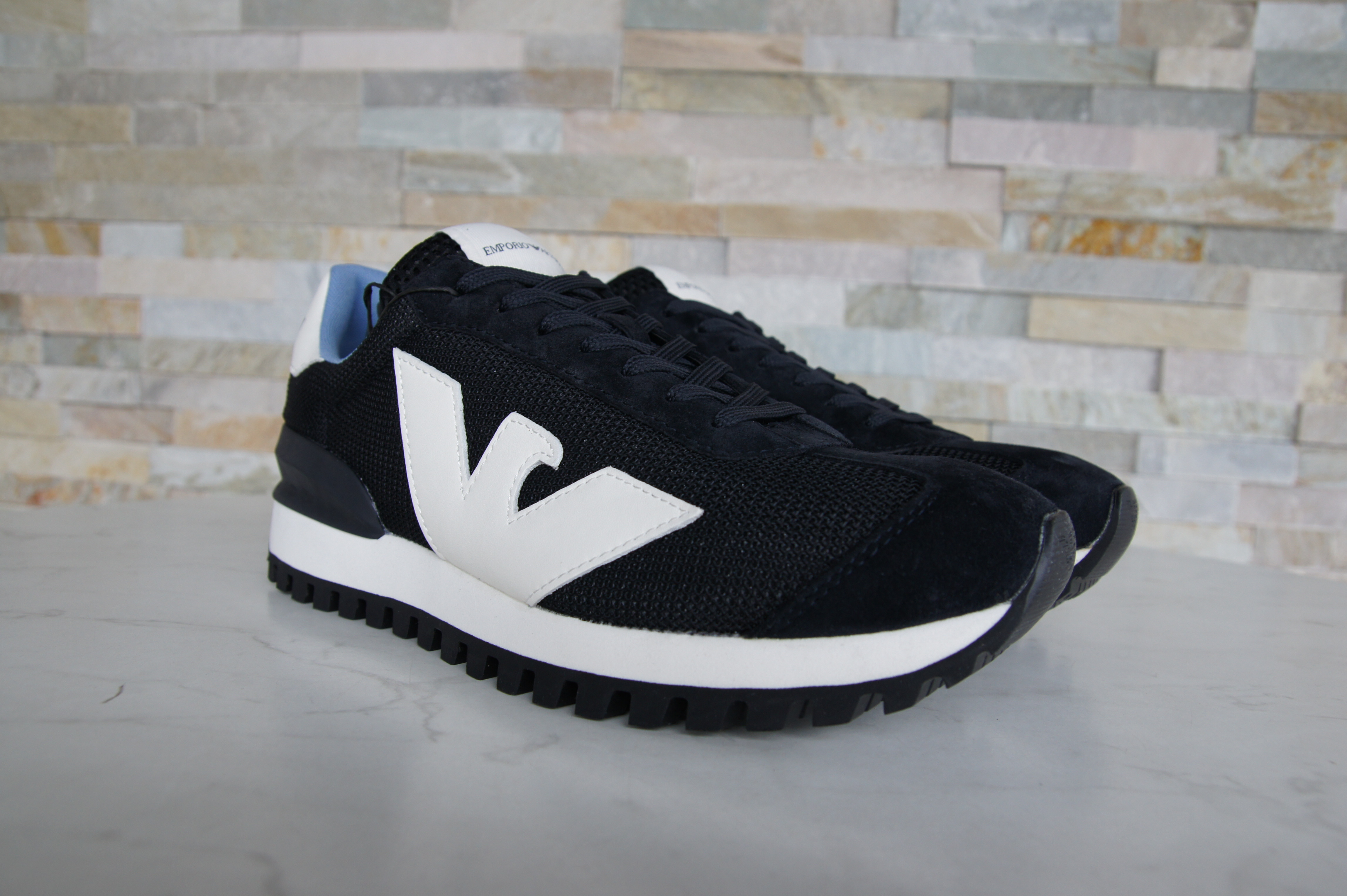 Emporio Armani sneakers lace-up navy + off white