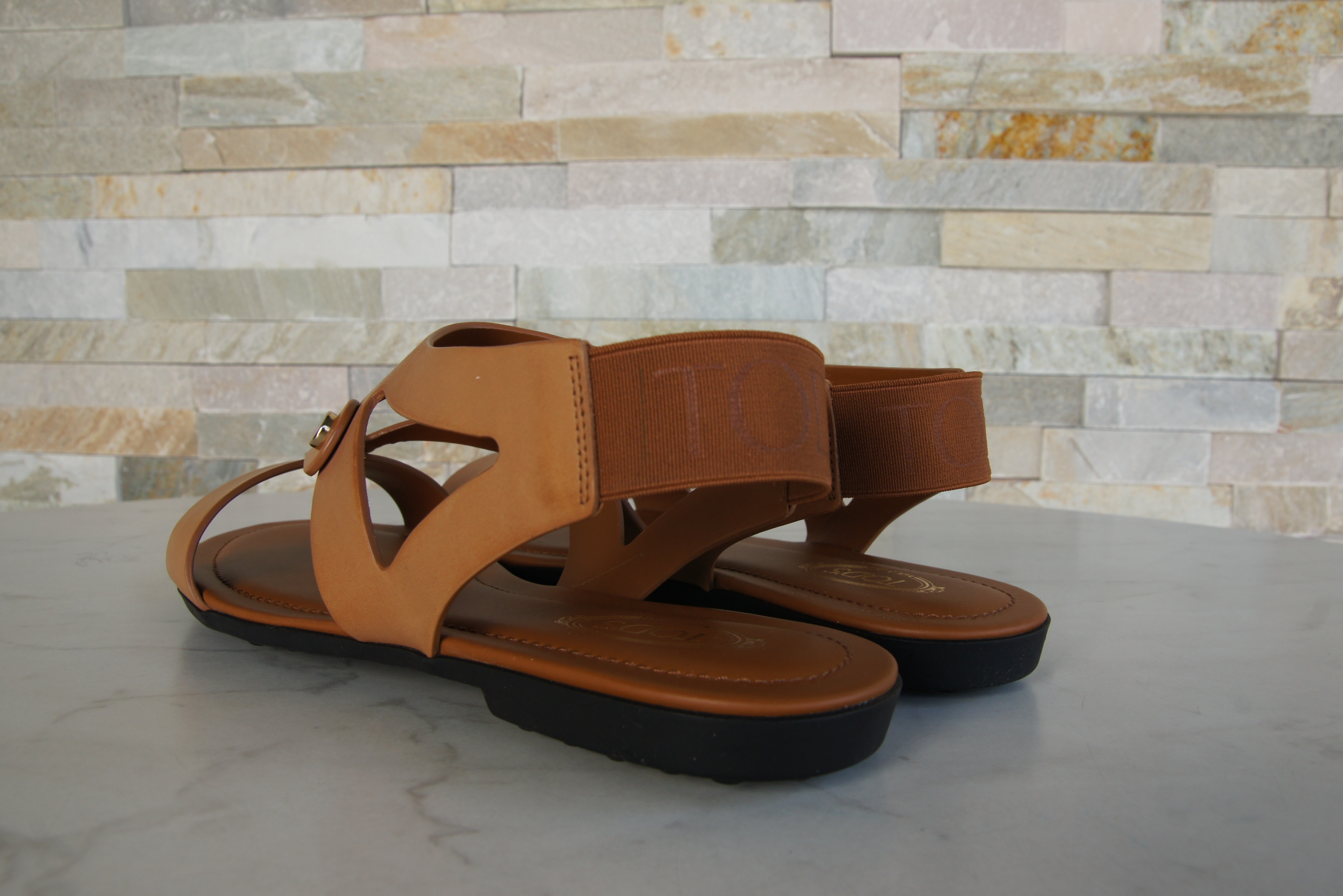 TOD'S Sandalen cuoio braun