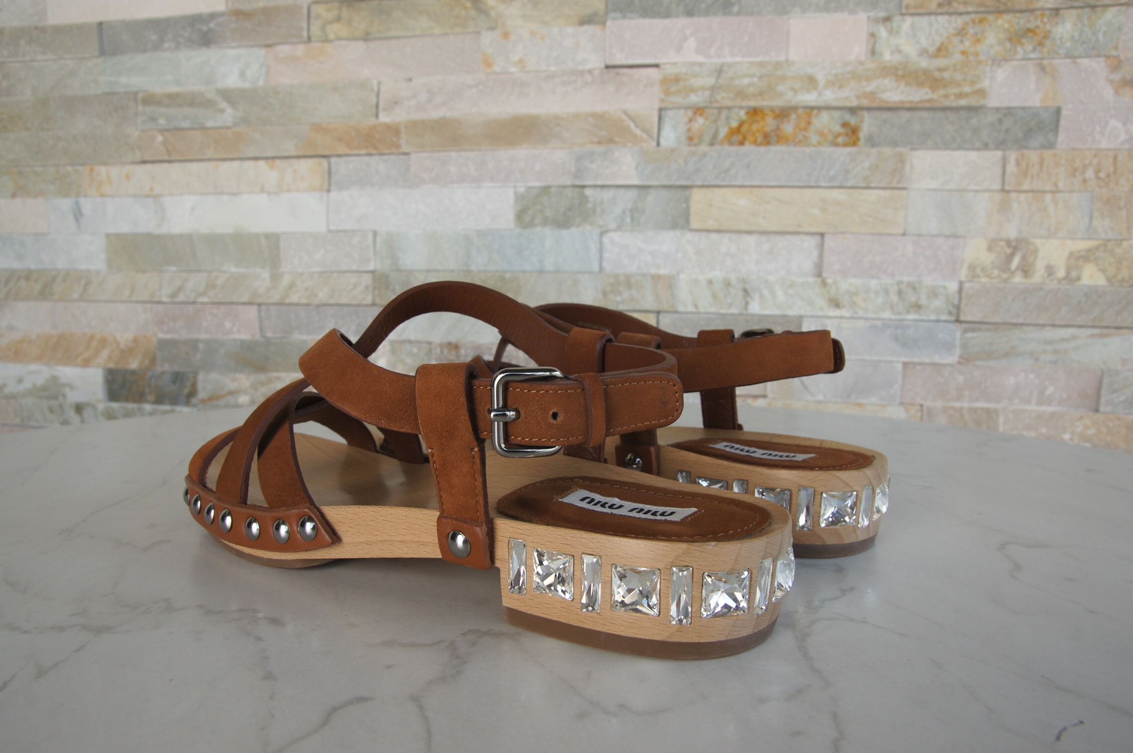 MIU MIU Sandalen Clogs braun