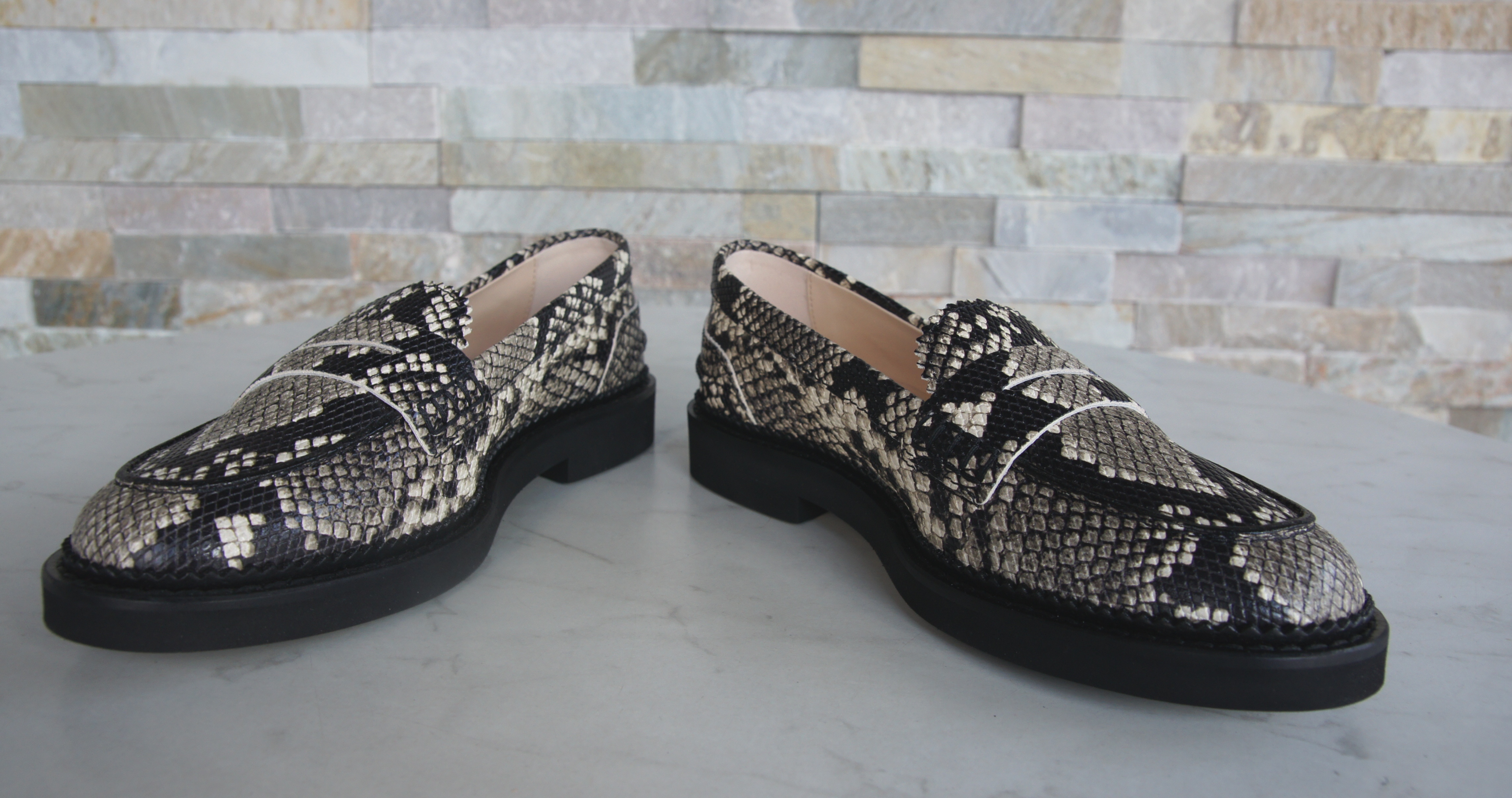 Tod's Slipper Loafer Schlange fels