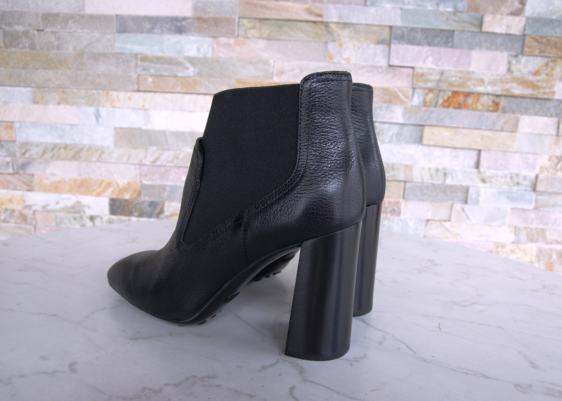 Tod's ankle boots booties high heels black
