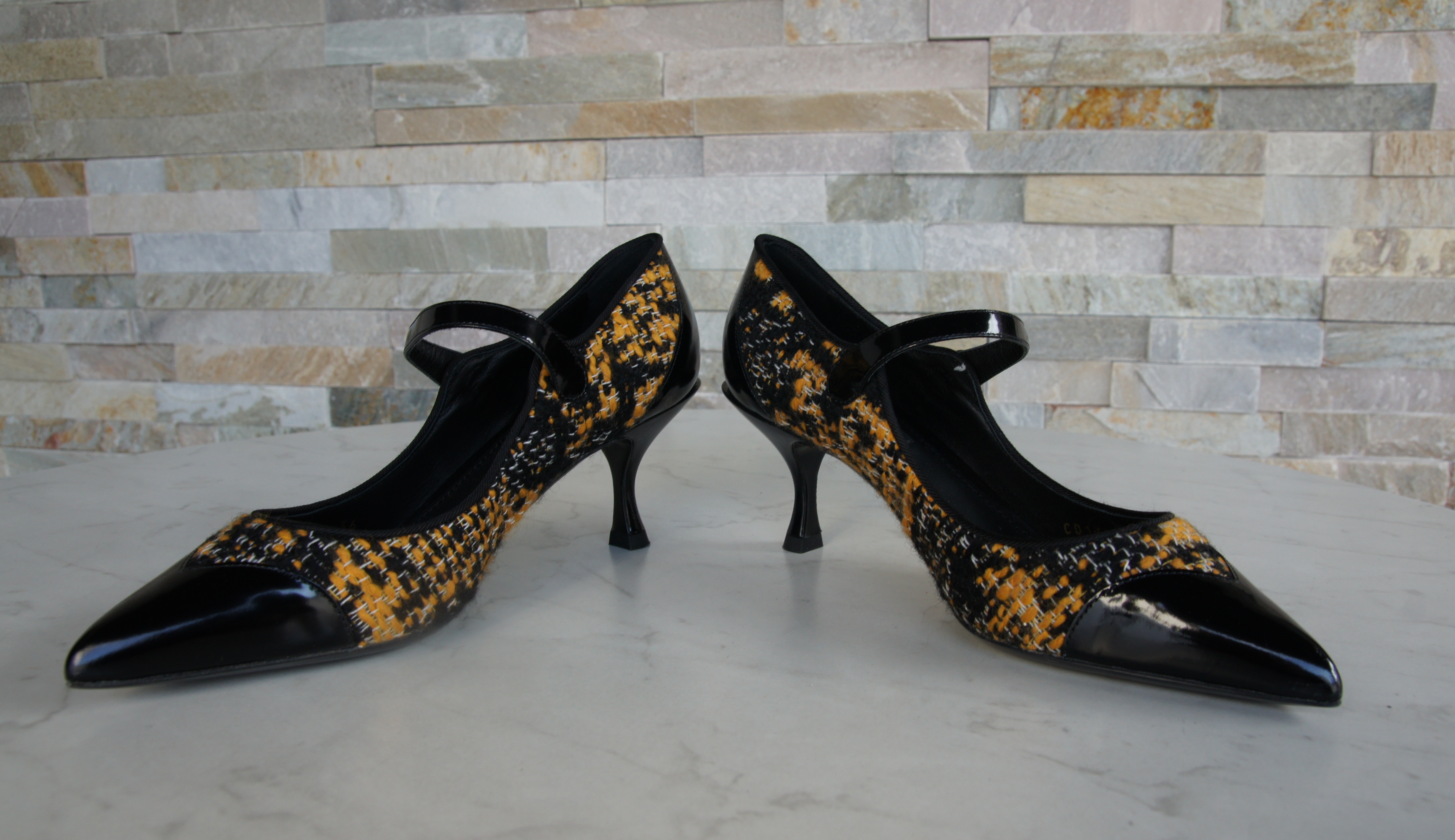 Dolce & Gabbana D&G pumps mary jane okra