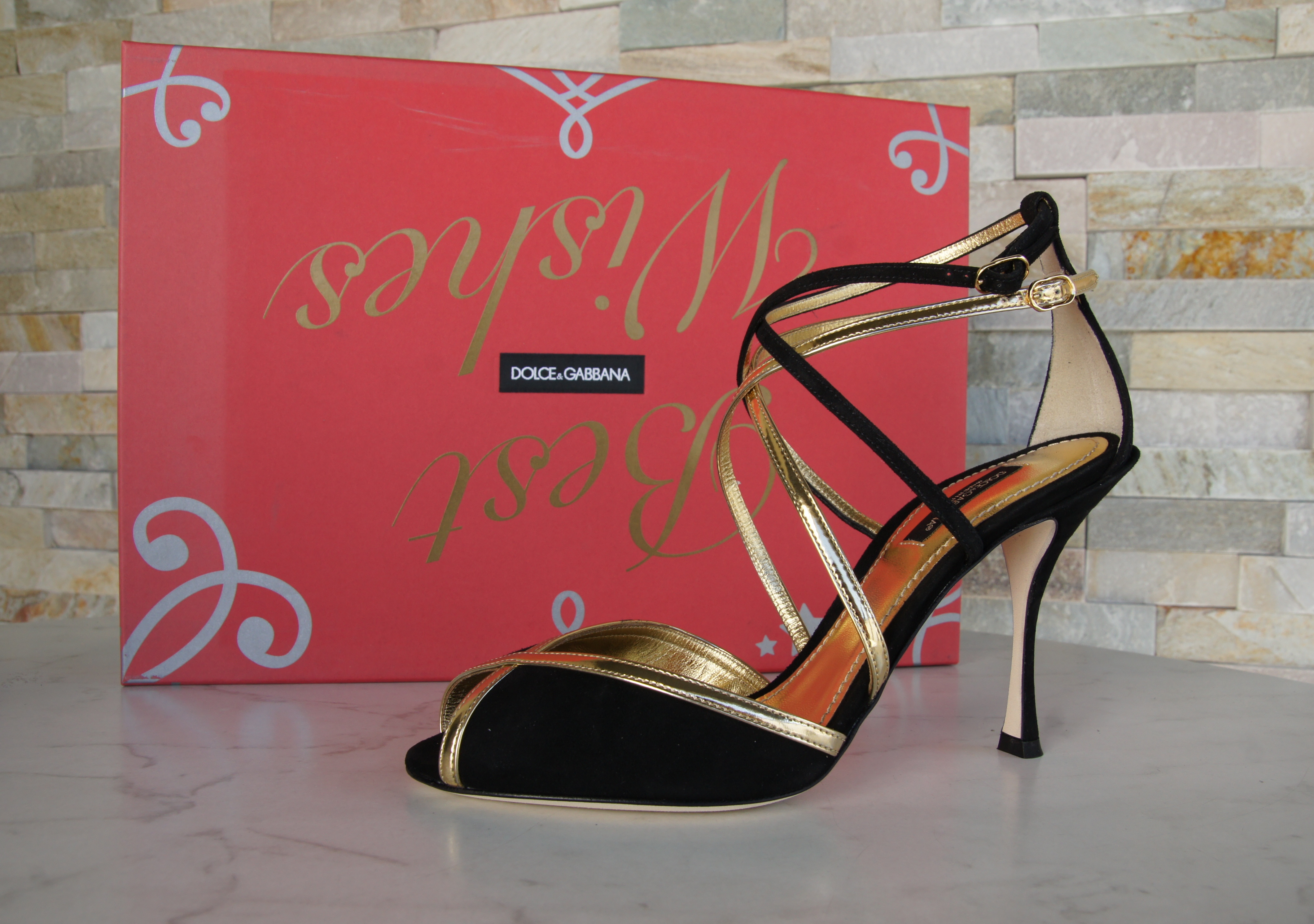Damen Schuhe Absätze Sandaletten und Pumps Dolce & Gabbana Leder Pumps in Schwarz 