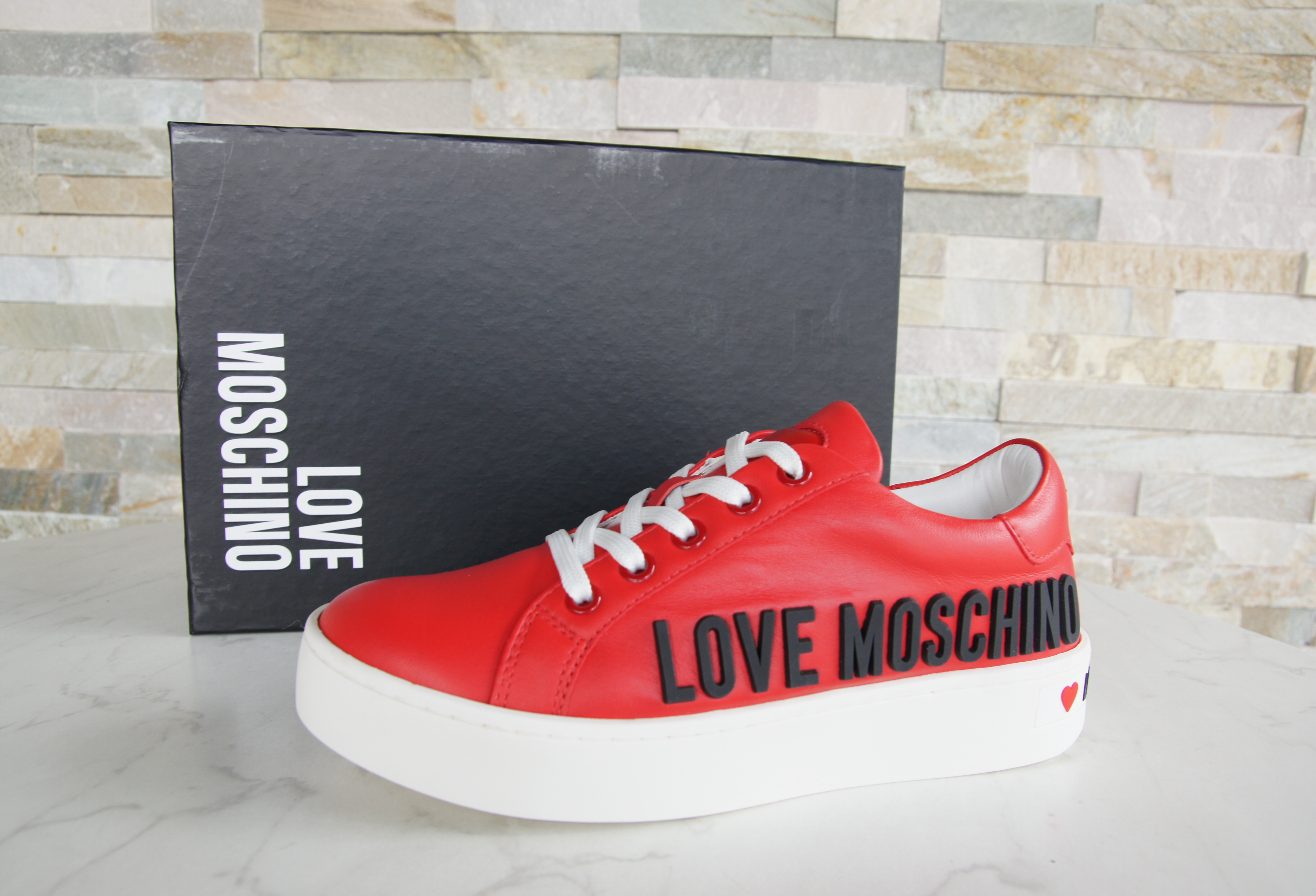 Love Moschino Sneakers Schnürschuhe rot
