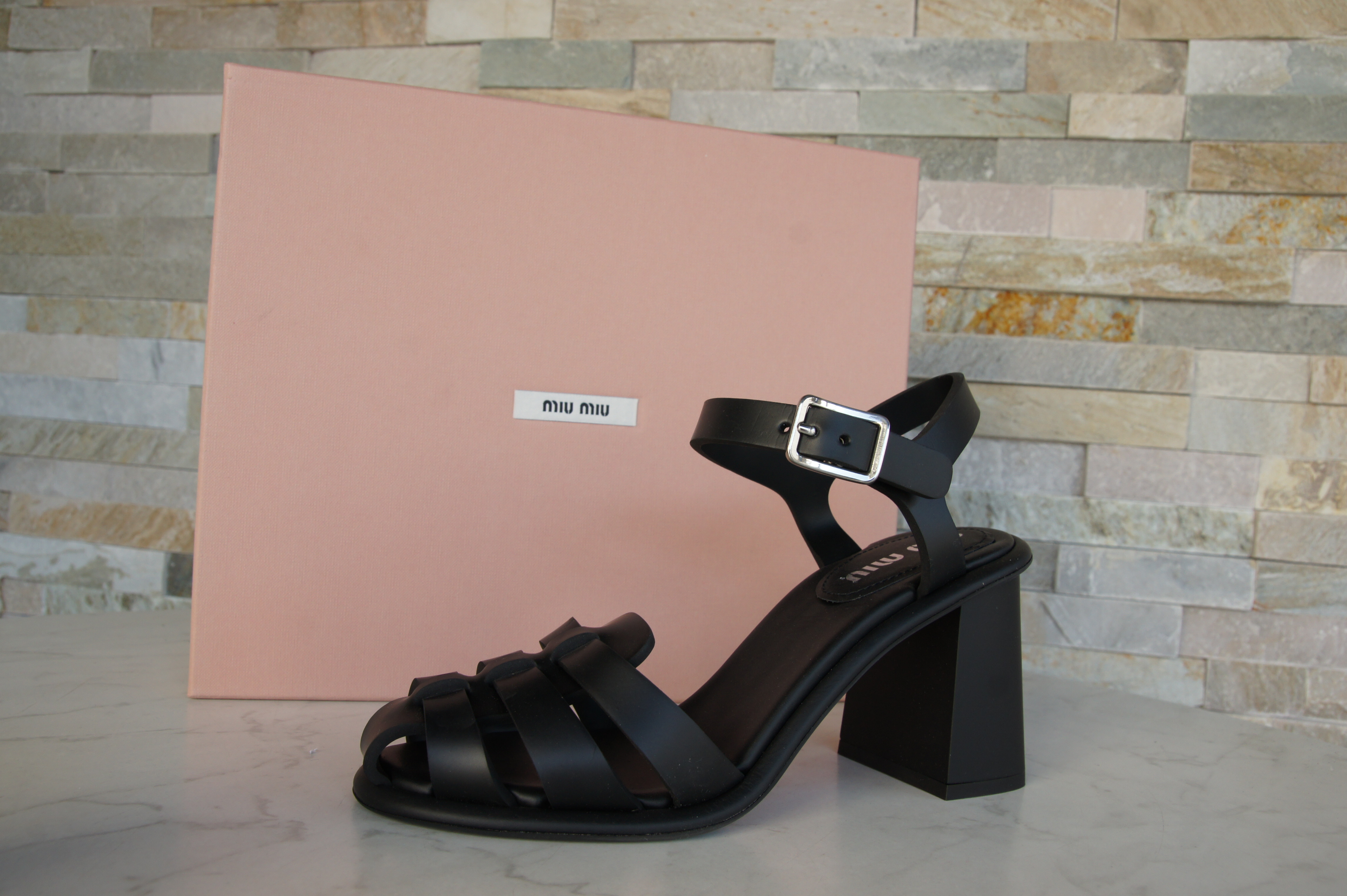 MIU MIU Sandaletten schwarz