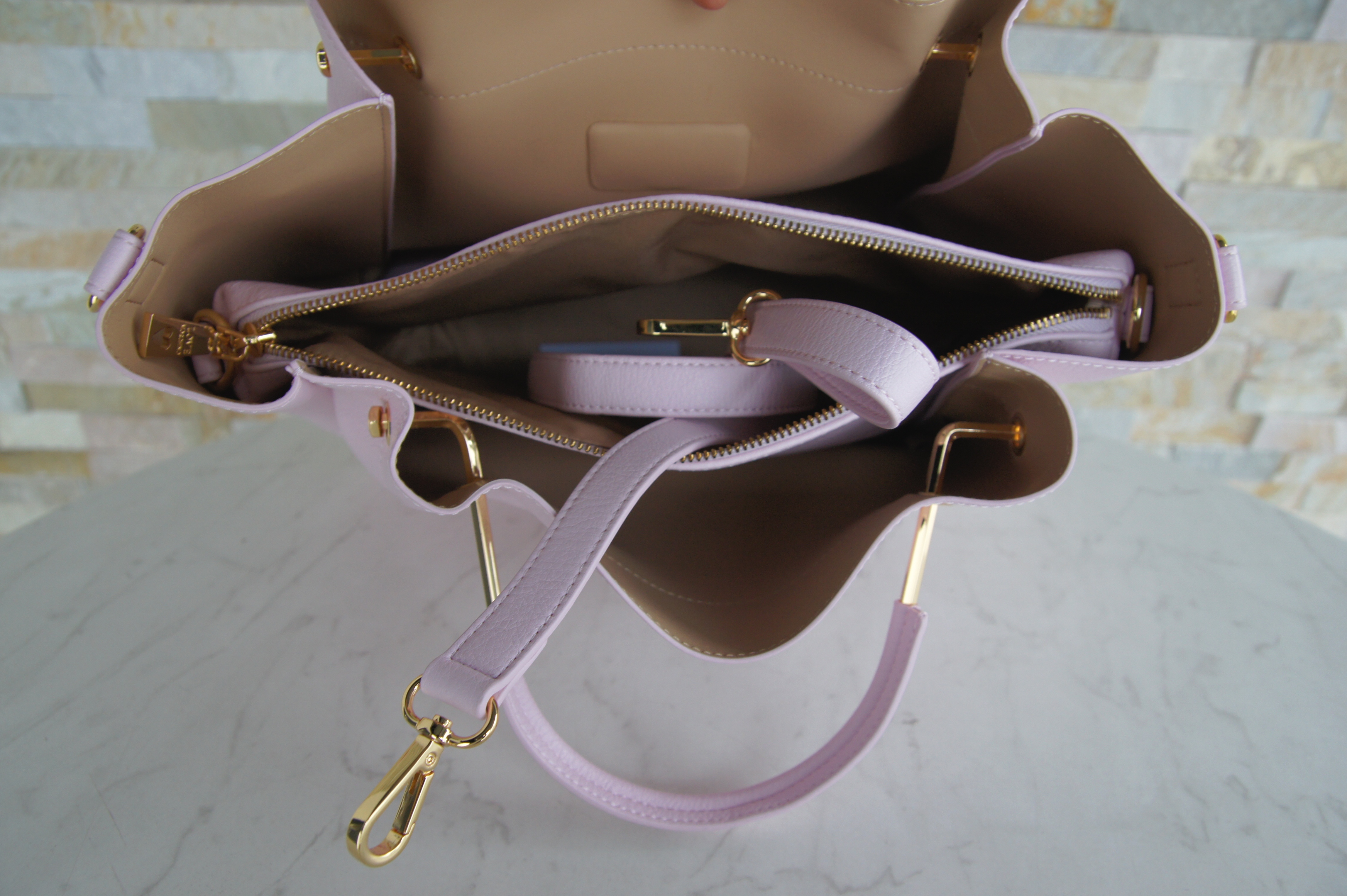 LOVE MOSCHINO handbag shoulder bag powder
