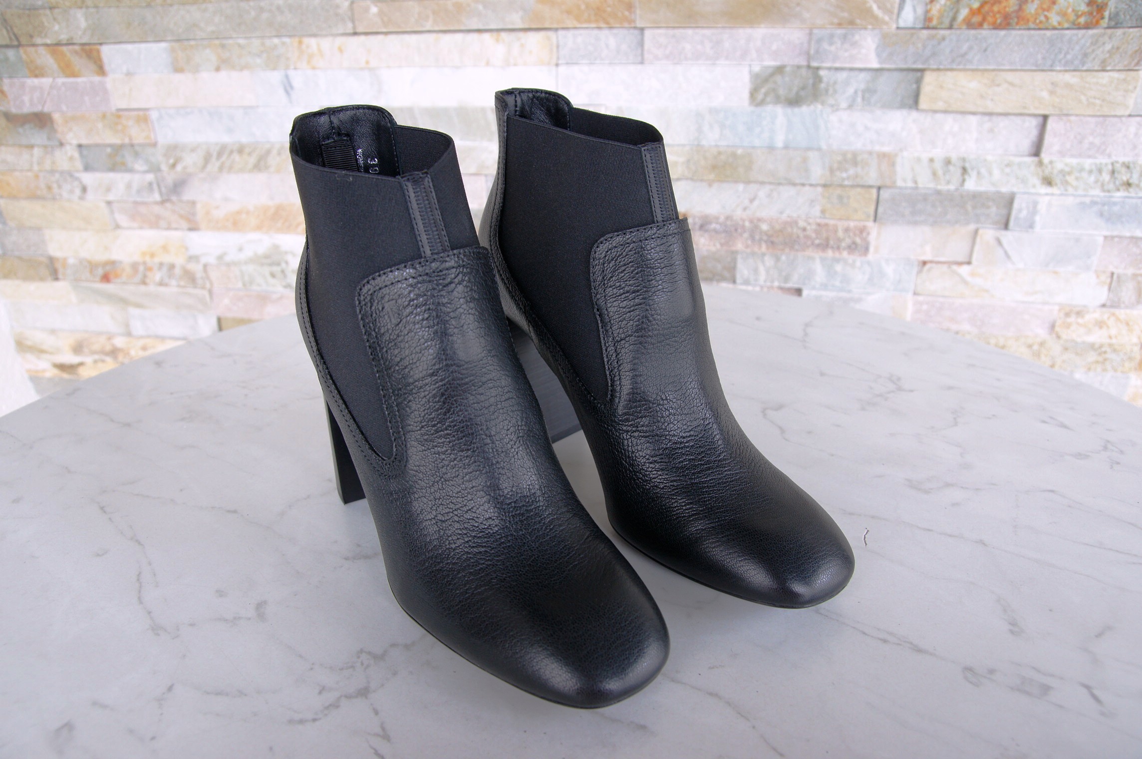 Tod's ankle boots booties high heels black
