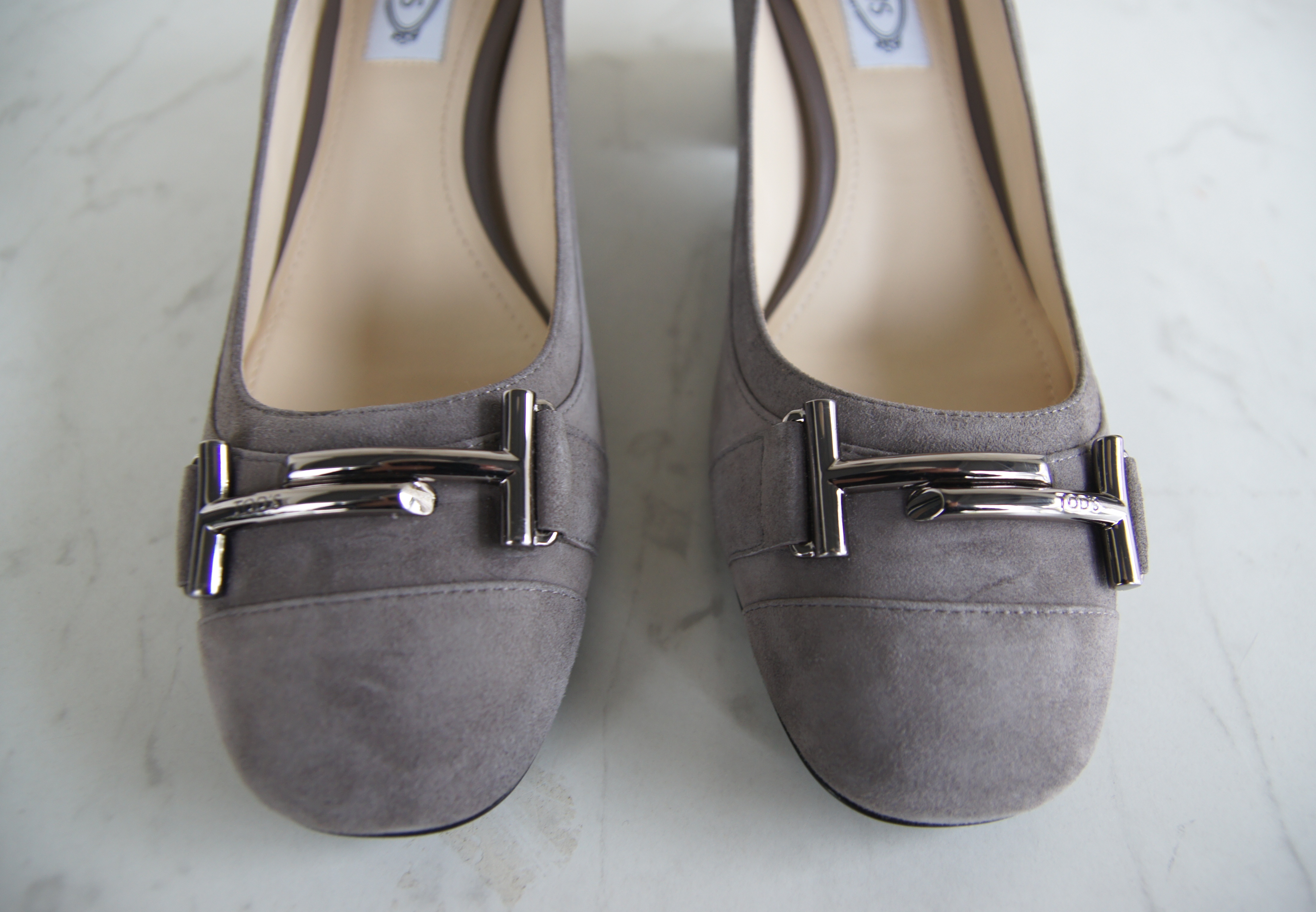 Tod's Pumps grau