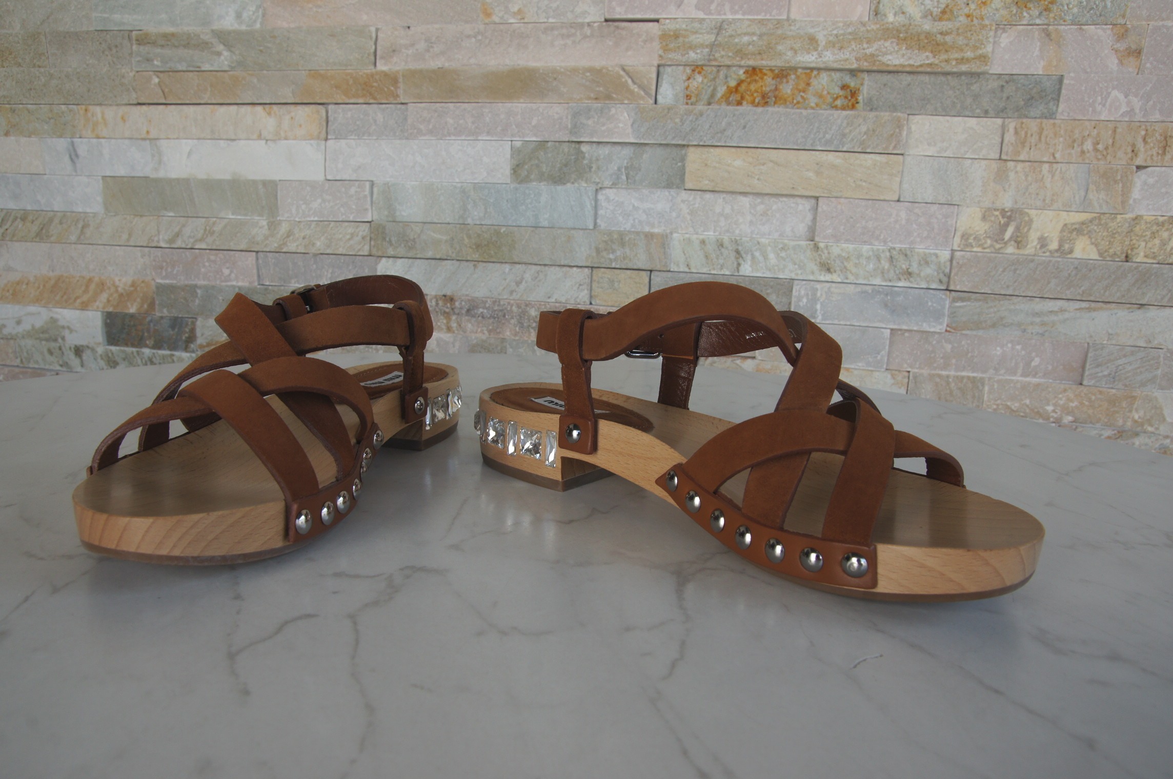 MIU MIU Sandalen Clogs braun