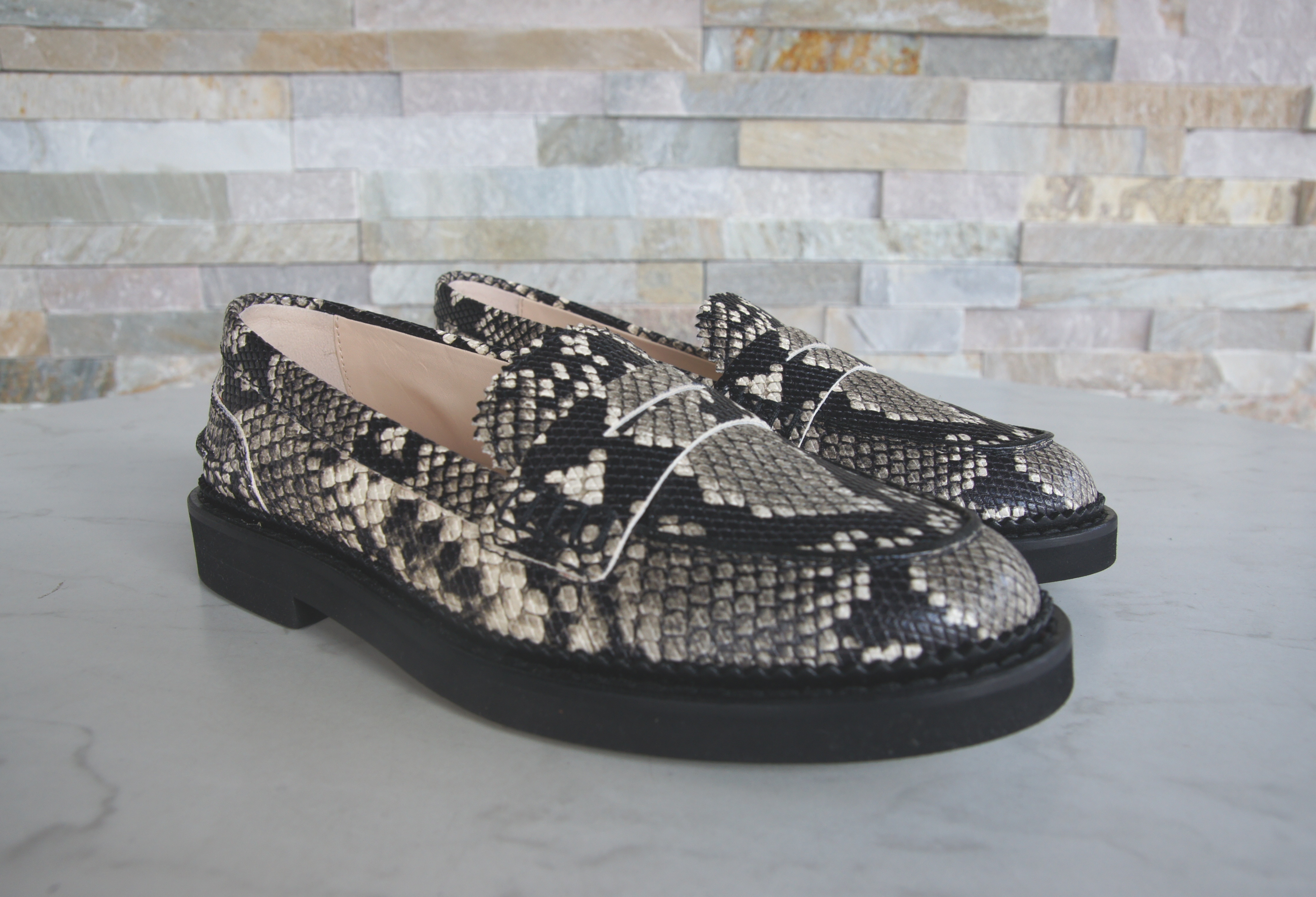 Tod's Slipper Loafer Schlange fels